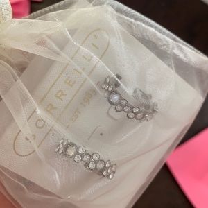 BRAND NEW SORRELLI EARRINGS